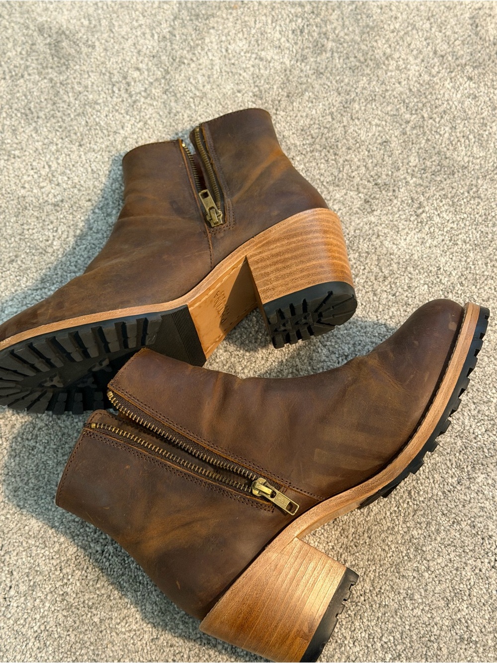 Portland Leather Canyon Cognac Brown Side-Zip Ankle Booties 9.5 - Picture 4 of 6